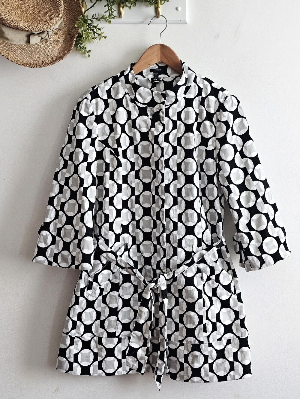 Madison Petite Black White Geometric Print Belted Trench Coat PM Hidden Buttons